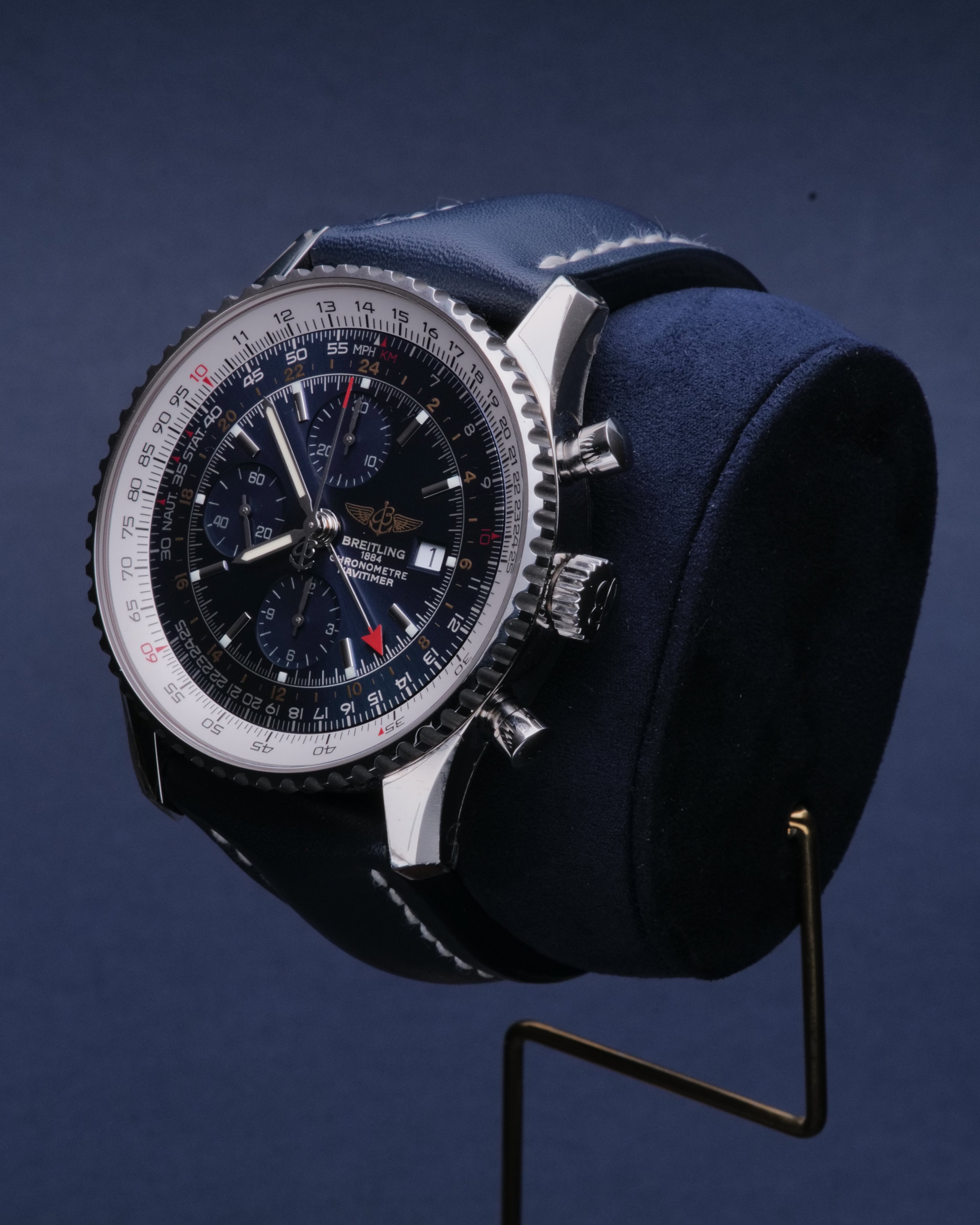Breitling - Navitimer World A2432212-C561