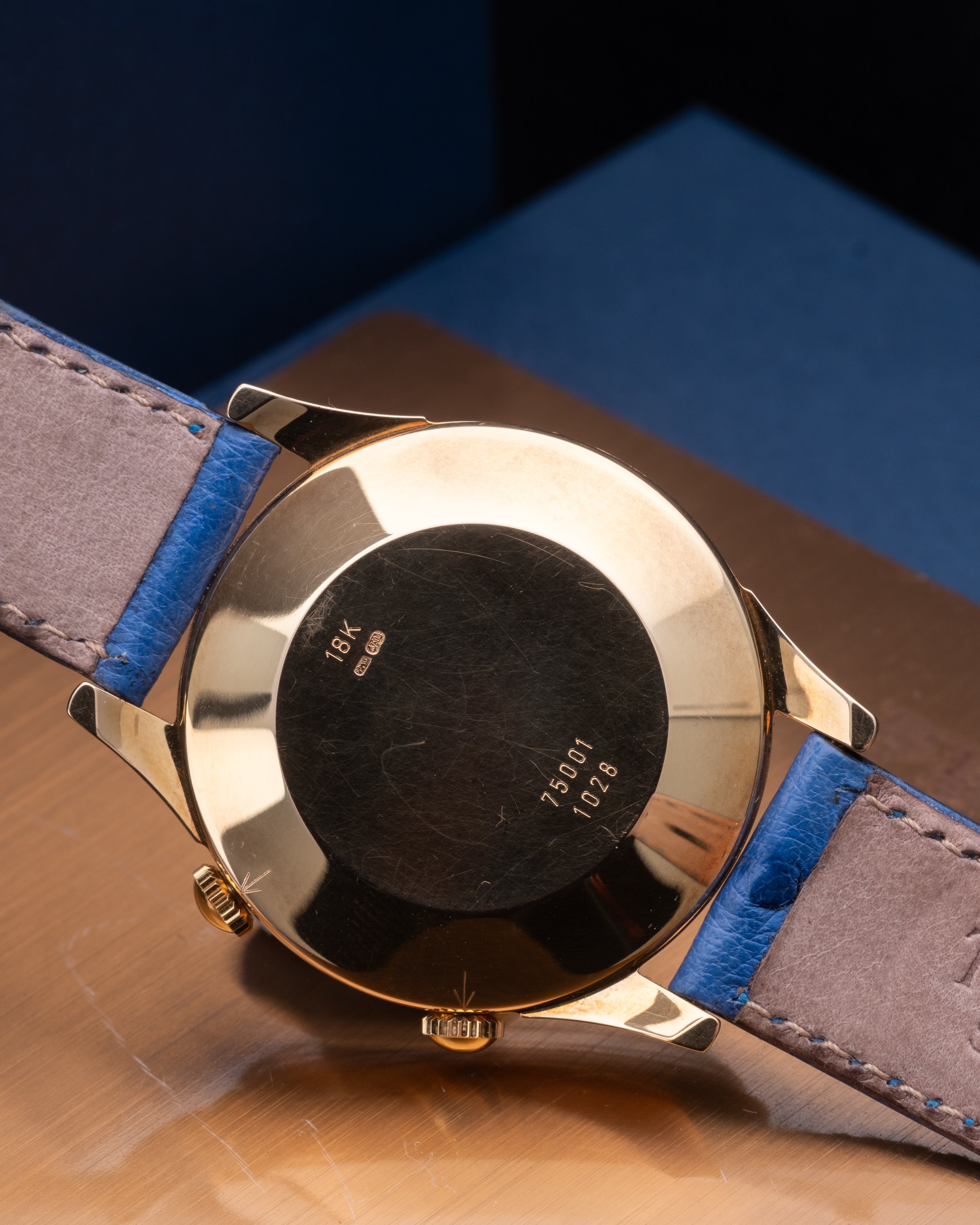 Jaeger-LeCoultre - Alarm Memovox E855