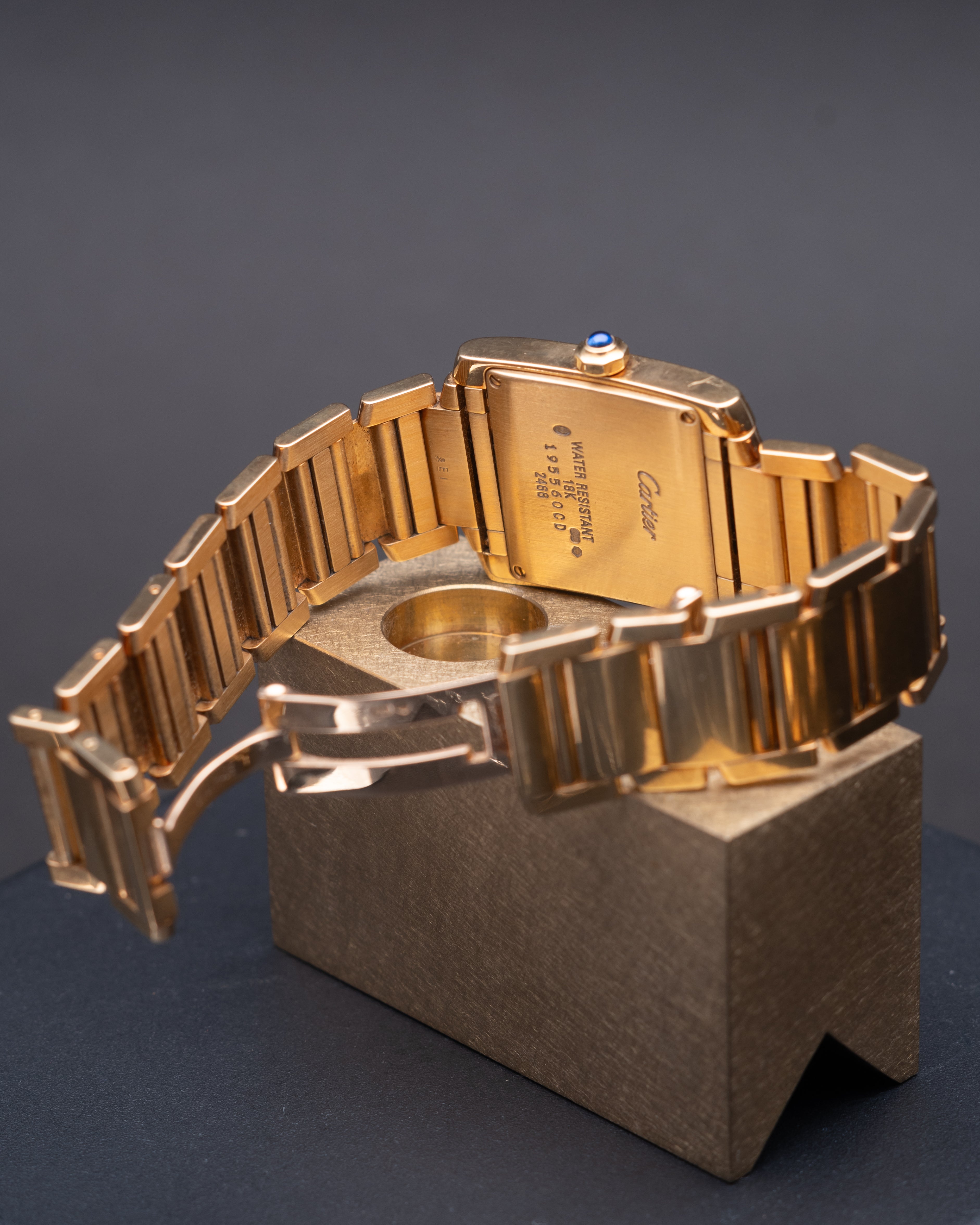 Cartier - Tank Medium W50014N2