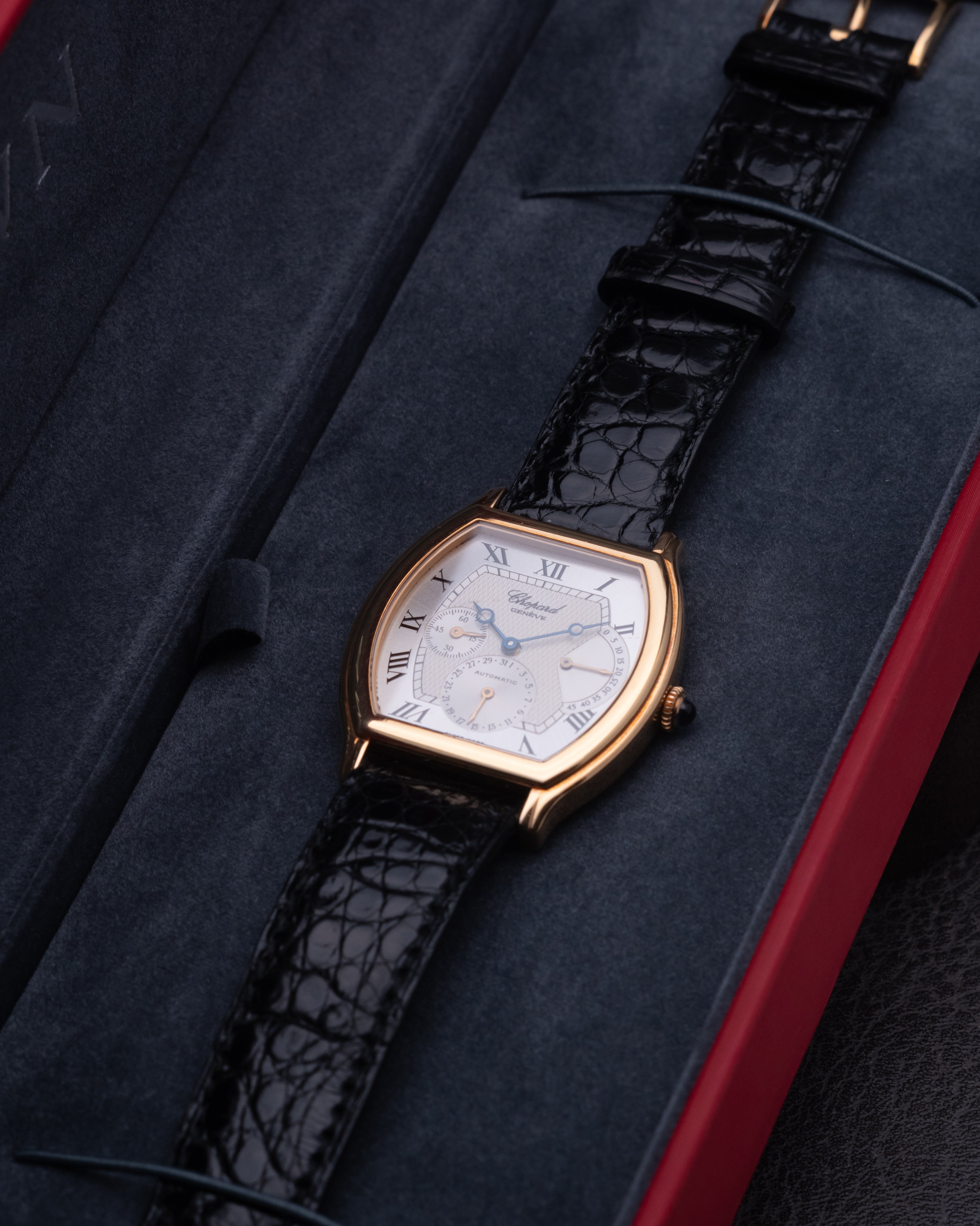 Chopard - Tonneau Classic 16/2248