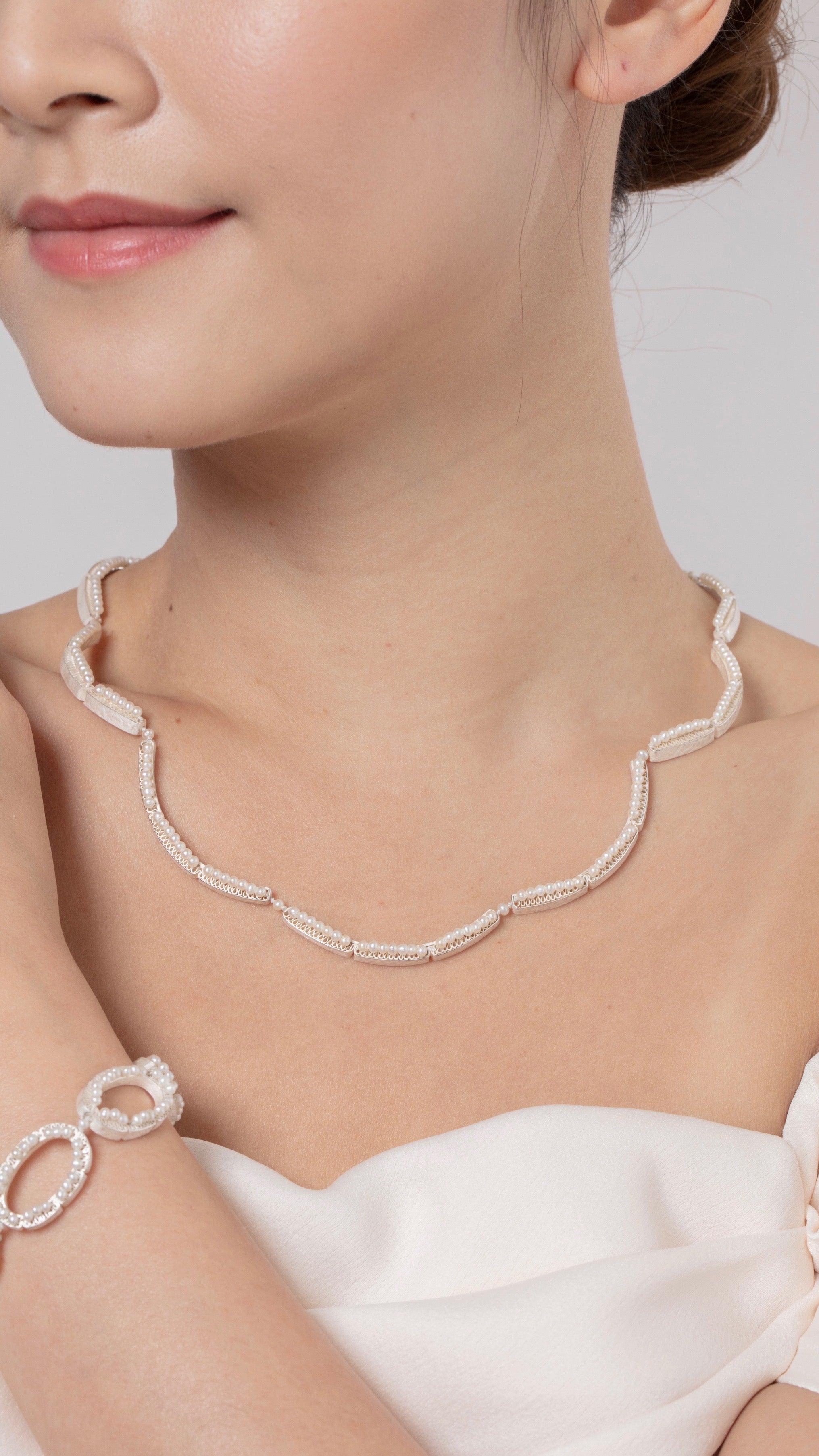 Dentelle No.3 Necklace