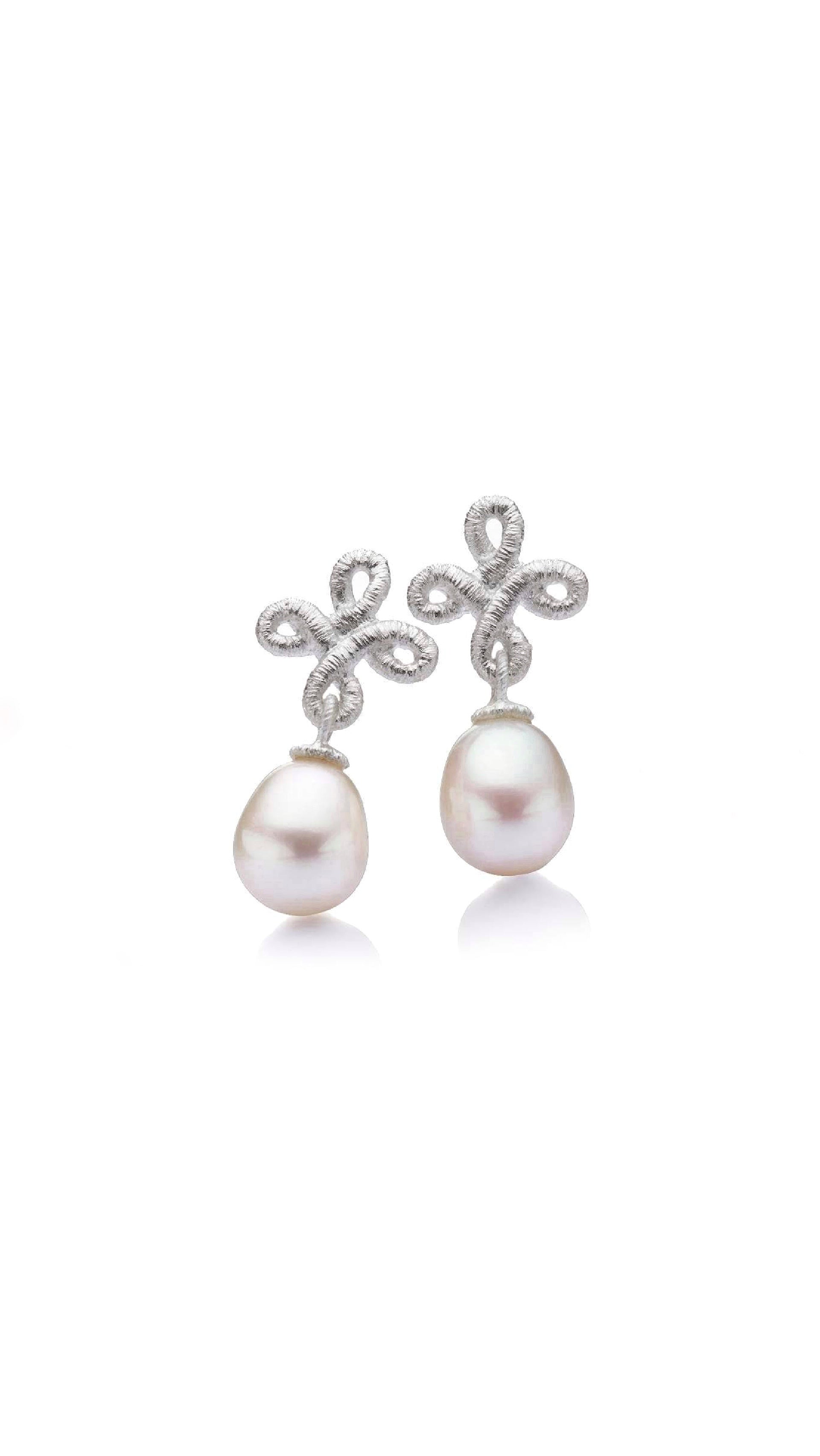 Pique Dame Earrings