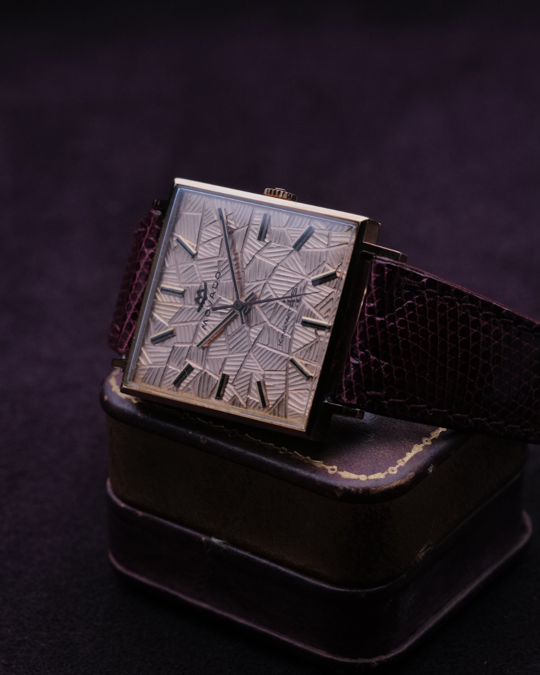 Movado - Tuxedo