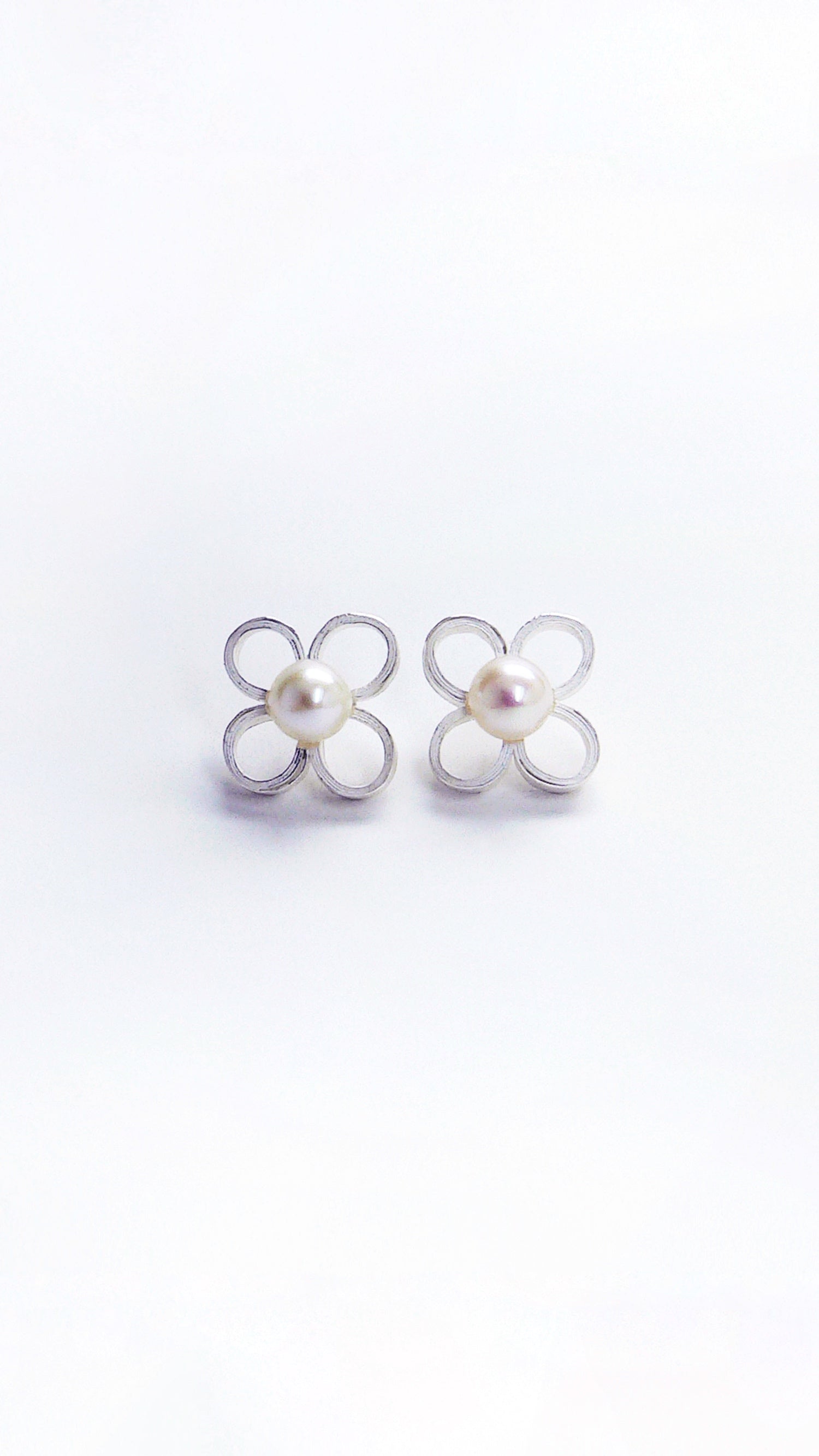 Memoire No.4 Earrings