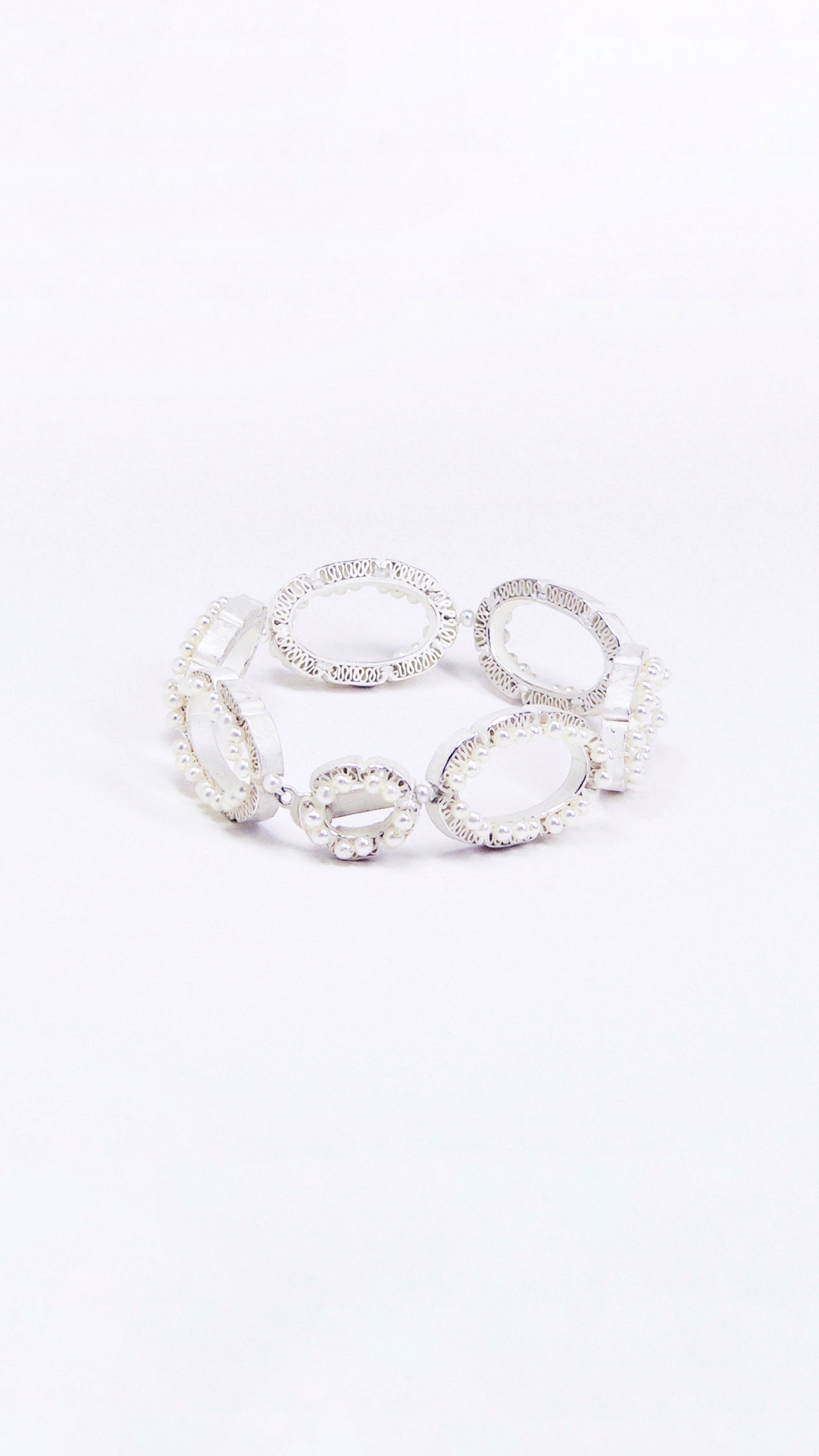 Dentelle No.7 Bracelet