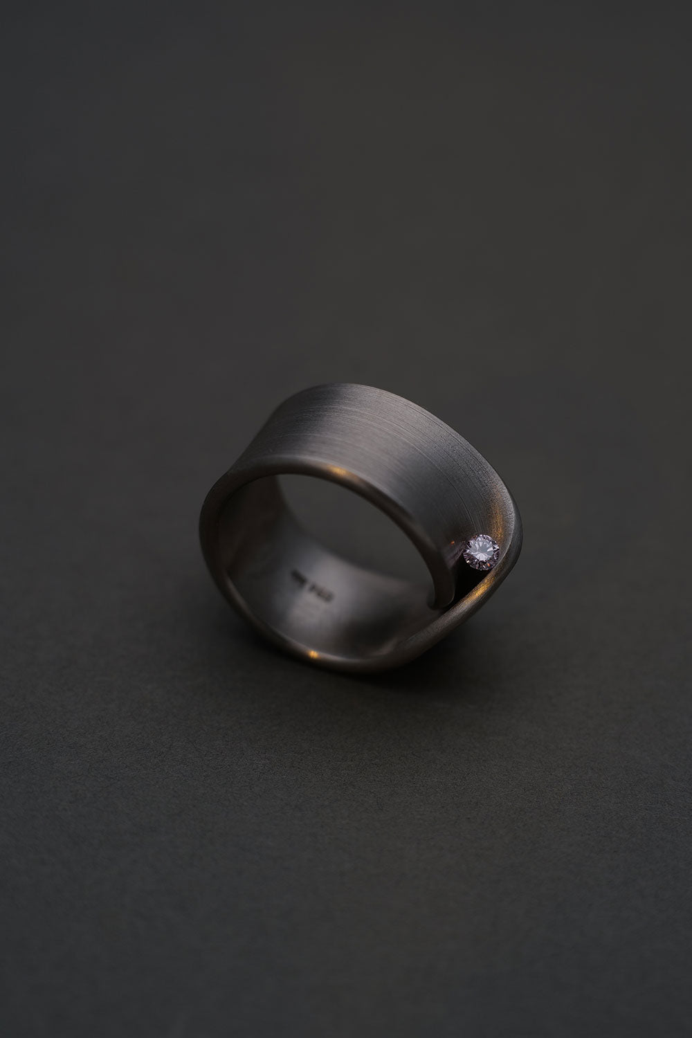 Leen Heyne Ring #19D